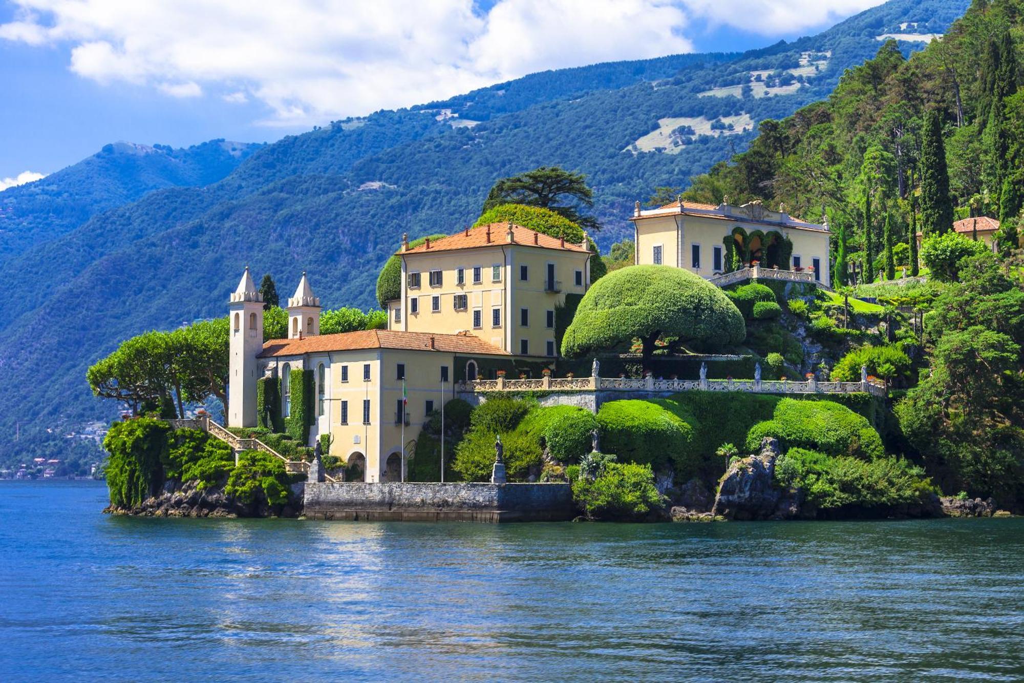 Bella Lake View Colonno 外观 照片